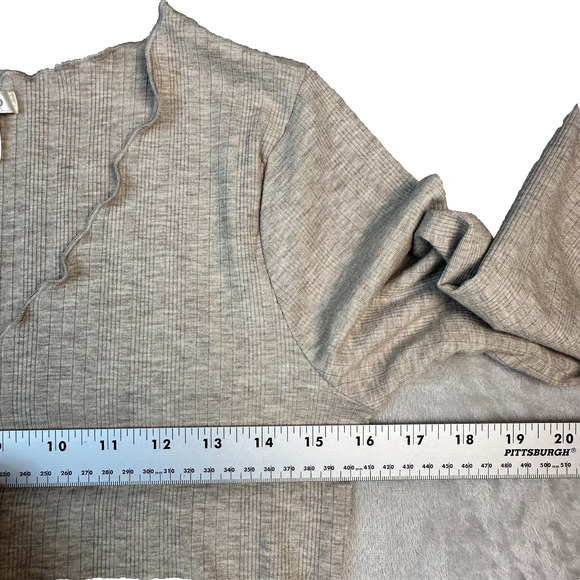 Bozzolo Oatmeal Long Sleeve Button Up Crop Lettuce Hem Blouse Size M Academia - Picture 5 of 11